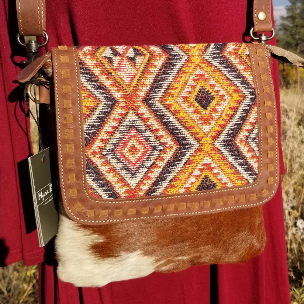 Restocked - Hazel skies Bag - Picture 3 of 6